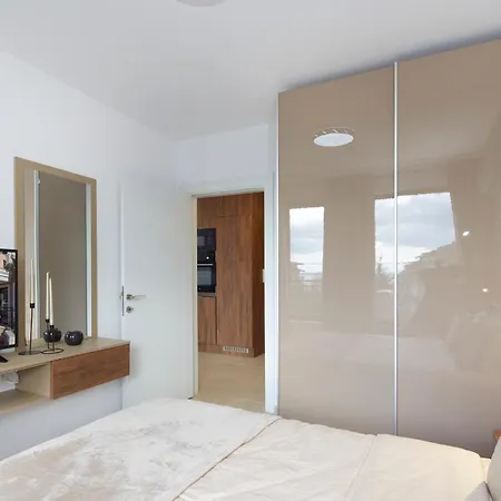 Apartment Balkon Mit Meerblick Sveti Vlas